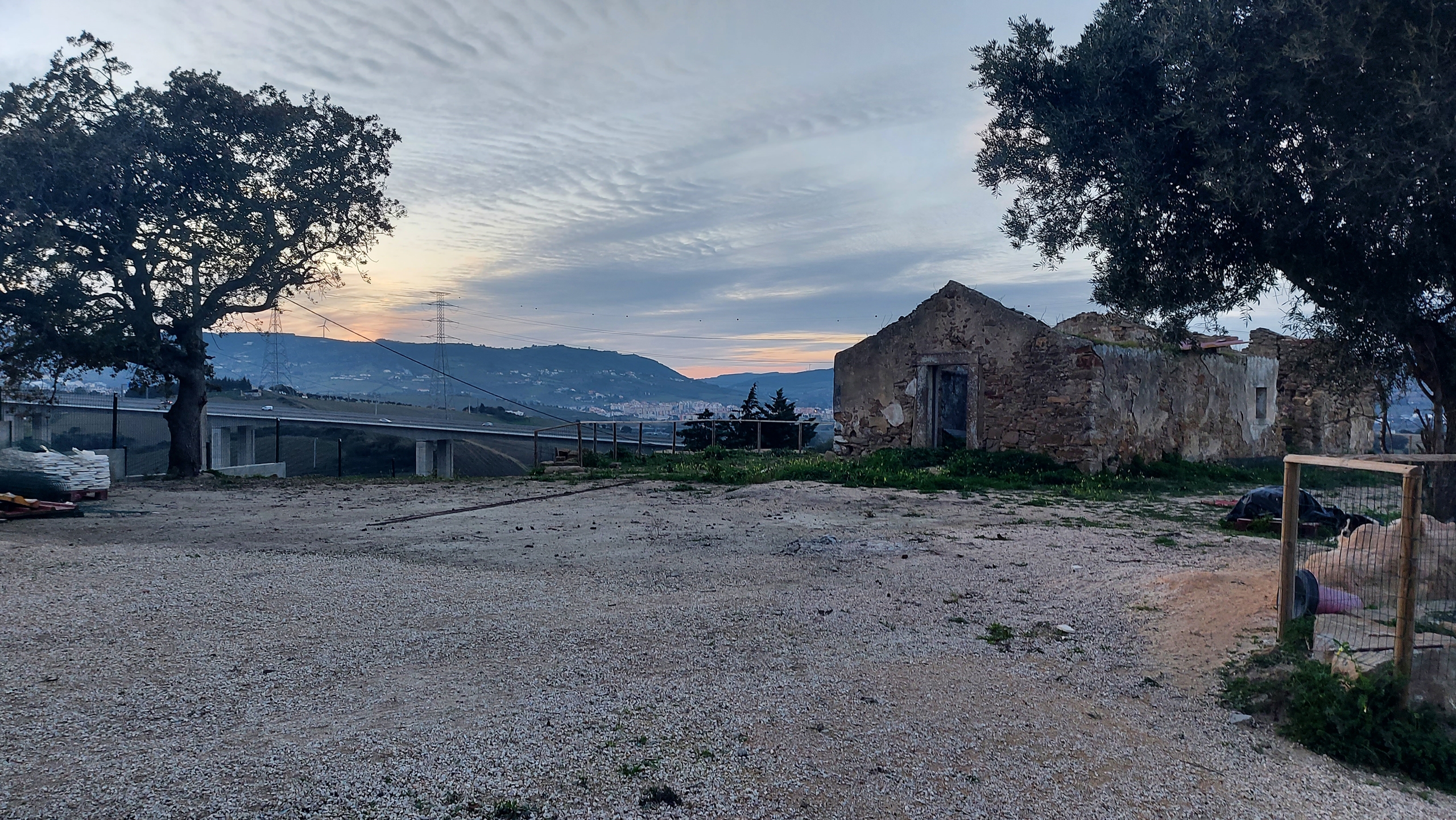 Moradia para Restaurar T2